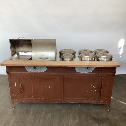 main photo of Commercial Serving Station