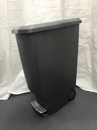 main photo of Garbage Can