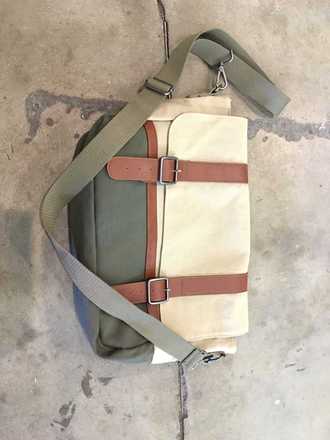 main photo of Messenger Bag