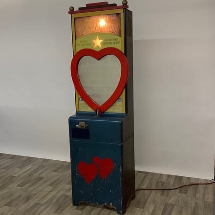 main photo of Love Rating Arcade Game