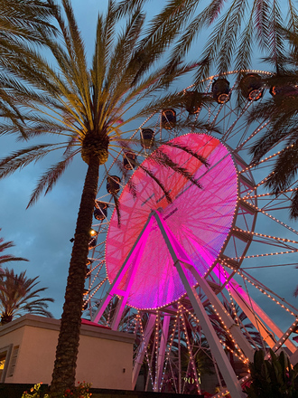 main photo of Ferris wheel by Twilight