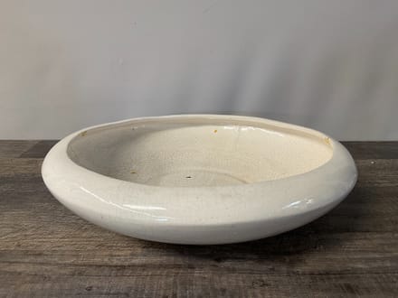 main photo of White Ceramic Crackle Centerpiece Dish
