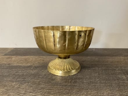 main photo of 8” Gold Hammered Footed Bowls