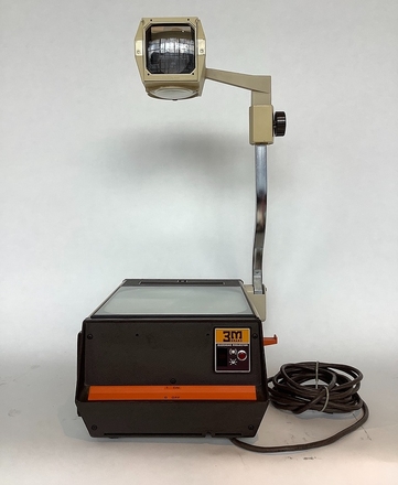 main photo of 3M Overhead Projector