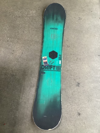 main photo of Green Snowboard with no Boots