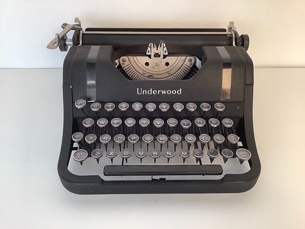 main photo of Underwood Typewriter