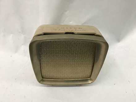 main photo of Small Vintage Speaker