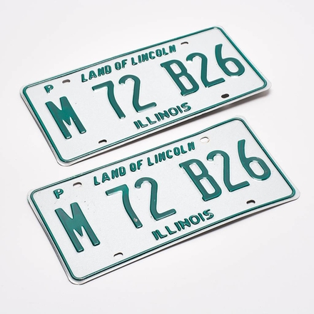 main photo of Illinois Licence Plates (Pair, Metal Raised) - M 72 B26