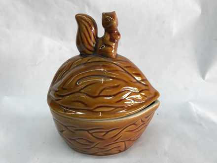 main photo of Nut Vase