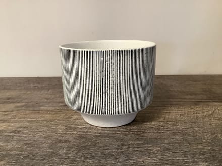 main photo of Small Black and White Ceramic Footed Bowls