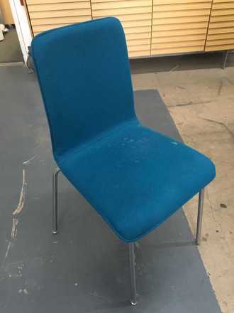 main photo of Blue Fabric Desk Chair 2000s & Up