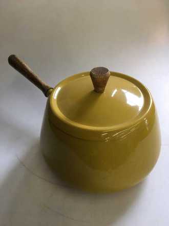 Fondue Pot main photo of Fondue Pot