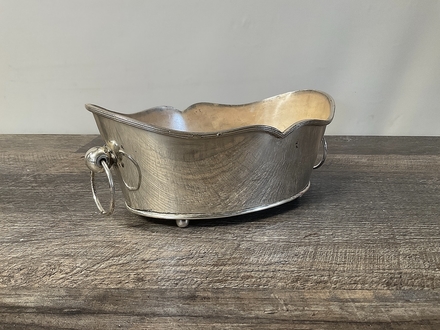 main photo of Silver Oval Container