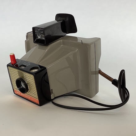 main photo of Polaroid Big Swinger 3000 Camera