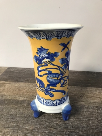 main photo of Asian Yellow and Blue Footed Vase