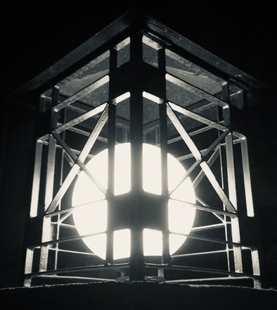 main photo of Beacon Light in Cage