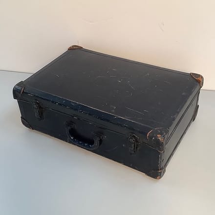 main photo of Winship Suitcase