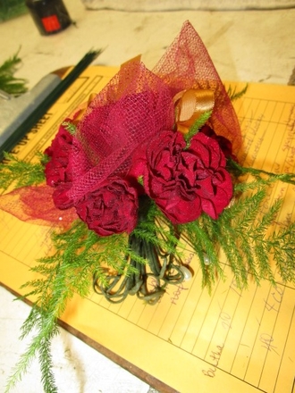 main photo of Fresh Floral Vintage Corsage