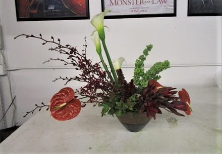 main photo of Fresh Floral Ikebana Arrangement