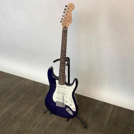 main photo of Fender Stratocaster Guitar