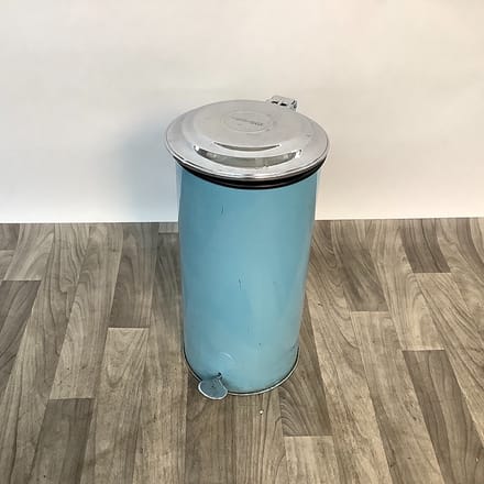 main photo of Trash Can with Foot Pedal