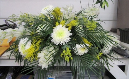 main photo of Fresh Floral 40s Mantel Arrangement