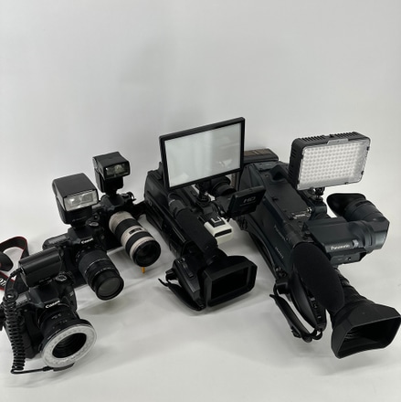Cameras & Press