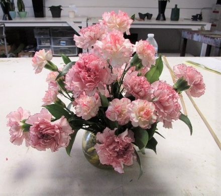 main photo of Fresh Floral 50s Table arrangement