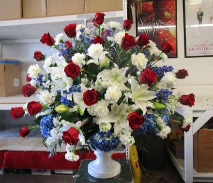 main photo of Fresh Floral Patriotic Funeral