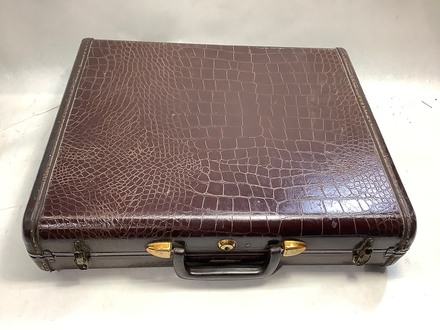 main photo of Briefcase