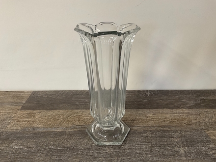 main photo of Crystal Hexagon Base Vase