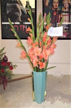 main photo of Fresh Floral Vintage Gladiolas