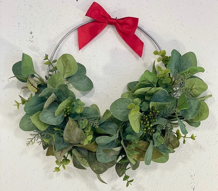 main photo of Small Christmas Wreath