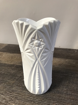 main photo of Vintage White Plastic Vase A
