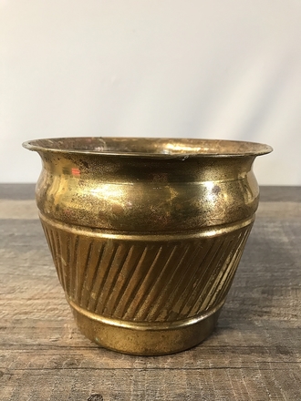 main photo of Brass Flared Edge Pot