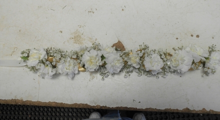 main photo of Mini carnation hair wreath