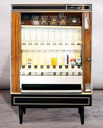 Vintage Cigarette Vending machine, For Rent in North Bergen