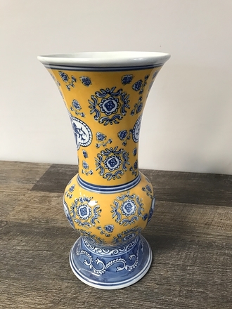 main photo of Asian Yellow and Blue Vase