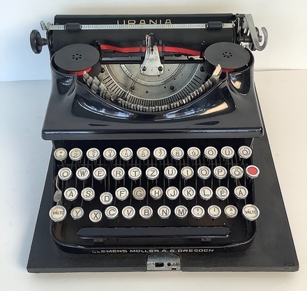 main photo of Urania Typewriter c.a. 1930s