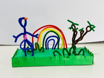 main photo of Pipe cleaner sculpture