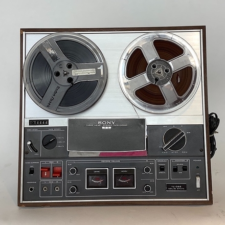 main photo of Reel-to-Reel Tape Recorder